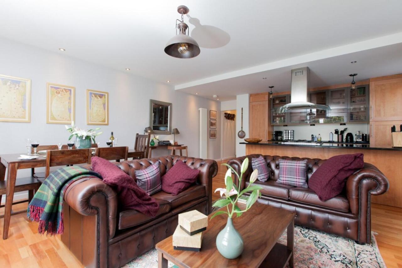 Appartement Holyrood - Luxury With Parking *